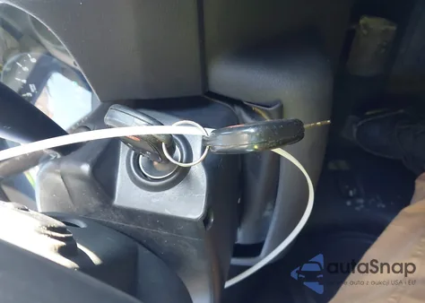 2013 Jeep Patriot Latitude из США, поврежденный, VIN 1C4NJRFBXDD174513